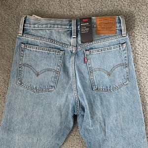 Levi's | Wedgie Icon Straight Jeans in "Shut Up"